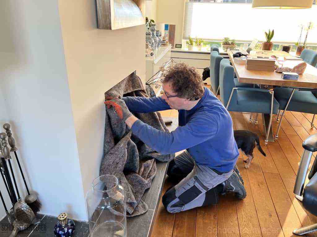Schouwveger Hengelo kleed schoorsteenreiniger Schouwveger Hengelo kleed schoorsteenreiniger